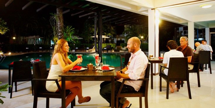 Bamboo Beach Hotel & Spa Patong Екстериор снимка