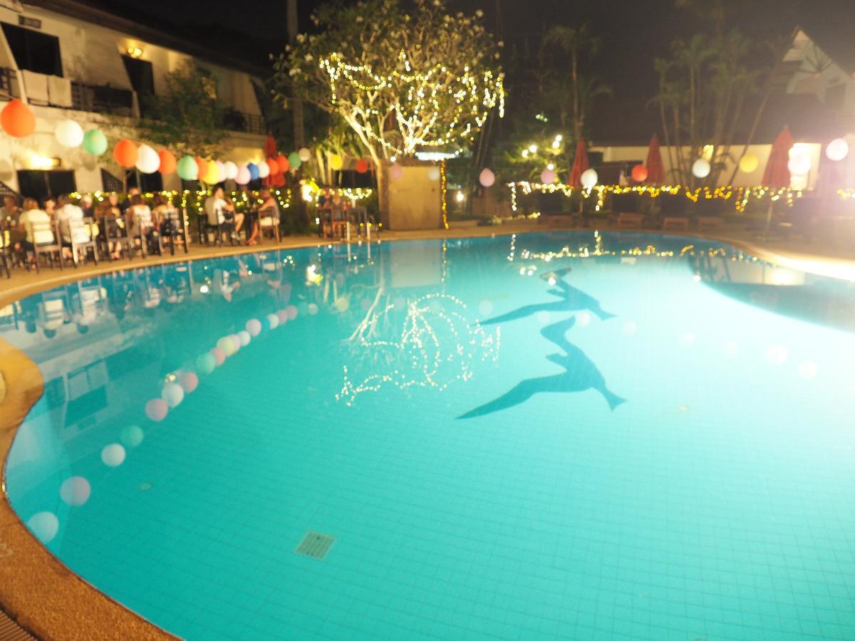 Bamboo Beach Hotel & Spa Patong Екстериор снимка