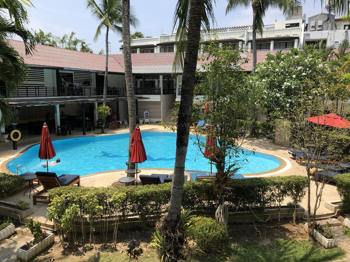 Bamboo Beach Hotel & Spa Patong Екстериор снимка