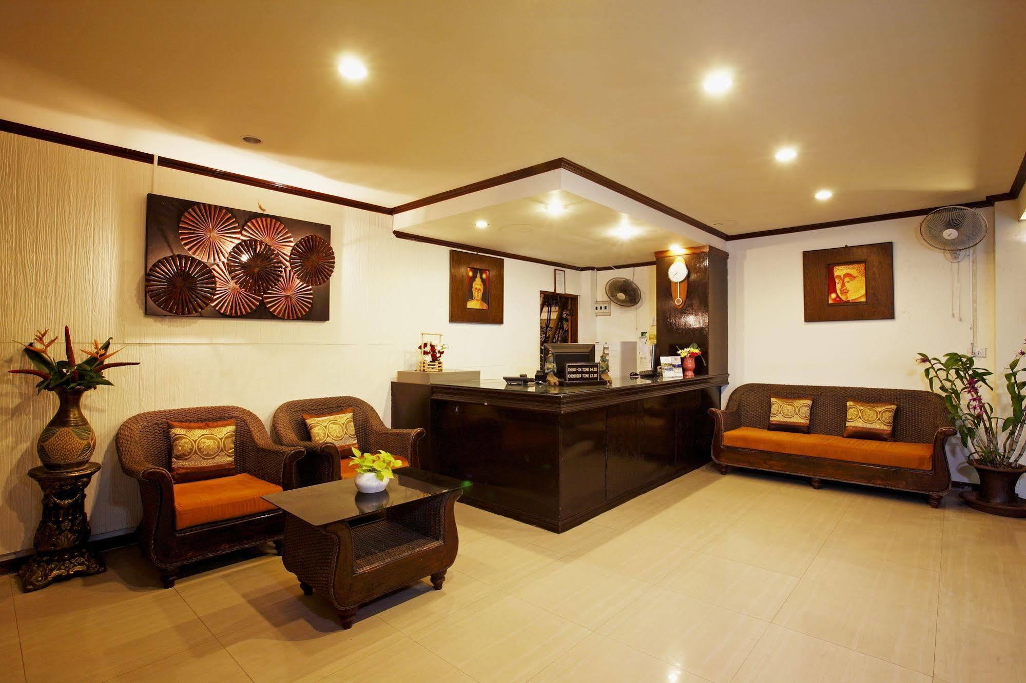 Bamboo Beach Hotel & Spa Patong Екстериор снимка